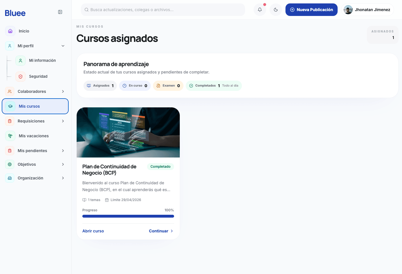 Pantalla de cursos asignados en Bluee